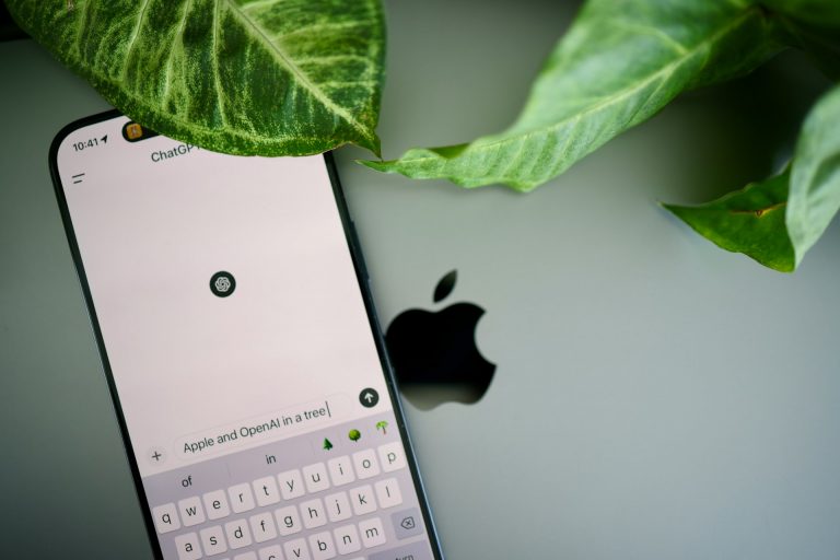 „OpenAI“ plečiasi Azijoje ir siūlo patarimus Lietuvos vartotojams, kaip efektyviai išnaudoti „ChatGPT“ galimybes